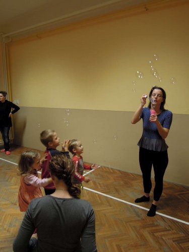 Hravé cvičení pro děti a rodiče - 7.11.2013